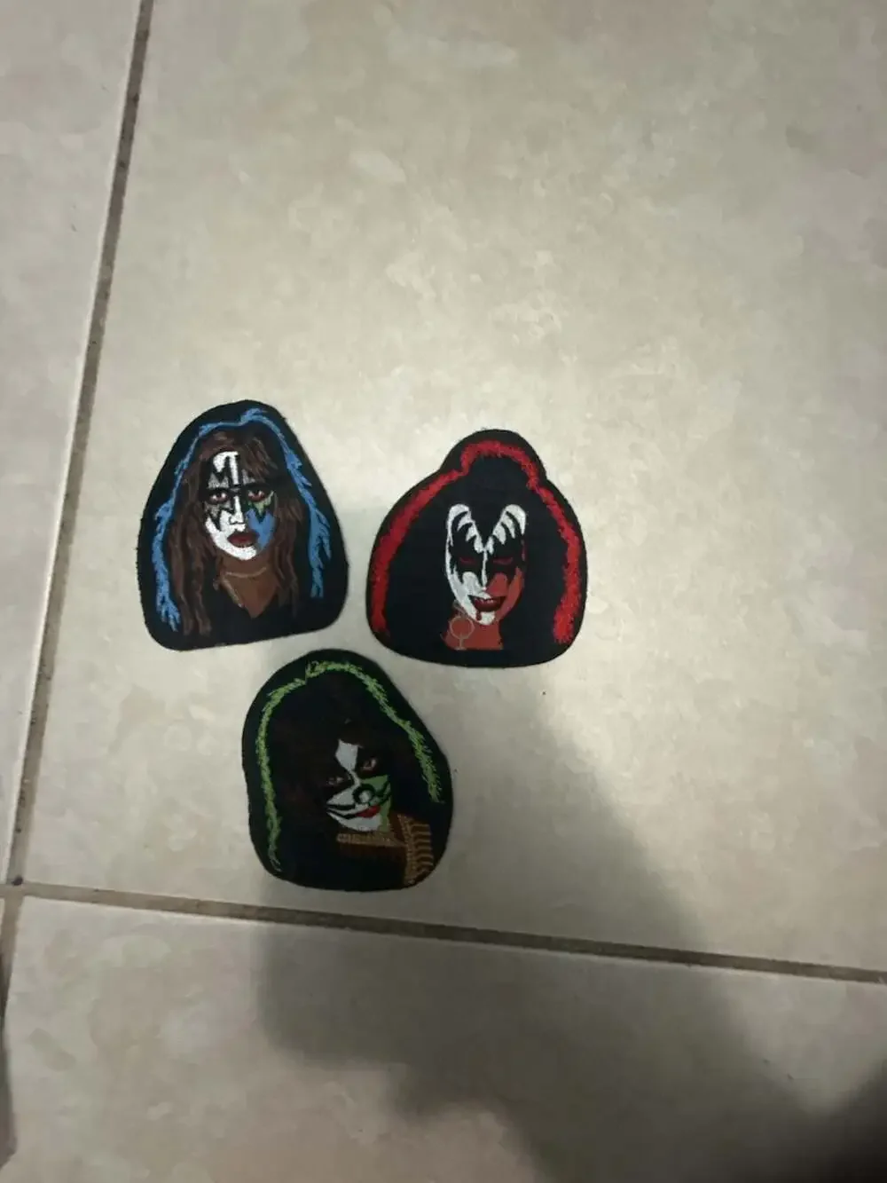 KISS set embroidered